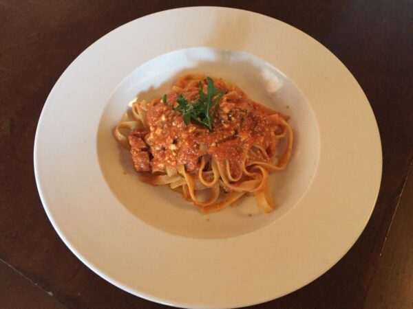 tagliatella-tomate-y-ricotta